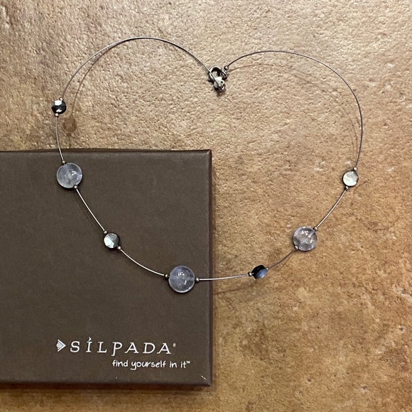 Silpada Shell Necklace - Picture 4 of 6